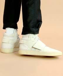 Adidas アディダス チュブラー インベーダー ストラップ Tubular Invader Str スニーカー セサミ 91 チョークホワイト 43 The Barefoot Salle De Bal The Barefoot Online サルデバル ザベアフット オンライン