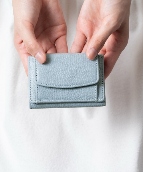 MURA(ムラ)の「イタリアン/フルグレイン シュリンク レザー スキミング防止 ミニ財布 三つ折り財布(財布・レディース・ブラック/グレー/イエロー/オレンジ/グリーン/イエロー系その他/ブラウン系その他/ピンク系その他2/ブルー系その他/グリーン系その他/ピンク系その他/ブルー系その他2・FREE)」の7枚目の写真