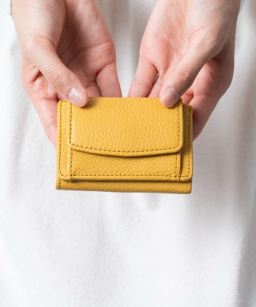 MURA(ムラ)の「イタリアン/フルグレイン シュリンク レザー スキミング防止 ミニ財布 三つ折り財布(財布・レディース・ブラック/グレー/イエロー/オレンジ/グリーン/イエロー系その他/ブラウン系その他/ピンク系その他2/ブルー系その他/グリーン系その他/ピンク系その他/ブルー系その他2・FREE)」の9枚目の写真