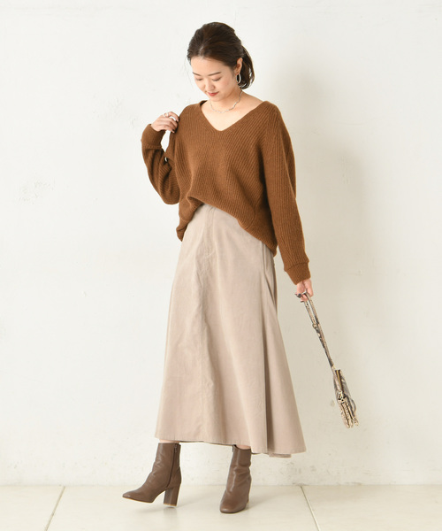 DouDou（ドゥドゥ）の「コールテンフレアスカート（スカート・レディース・ベージュ/サックスブルー/ラベンダー・36/38）」の5枚目の写真