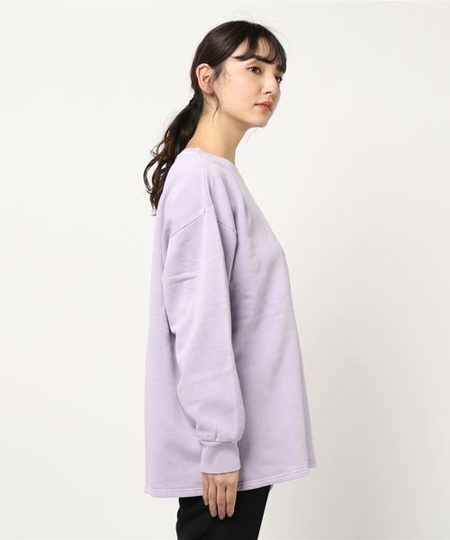 LOWRYS FARM（ローリーズファーム）の「ピグメントウラケＢＩＧプルオーバー　867024（スウェット・レディース・チャコールグレー/ベージュ/グリーン/パープル・FREE）」の5枚目の写真