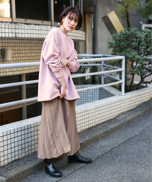 LOWRYS FARM（ローリーズファーム）の「ピグメントウラケＢＩＧプルオーバー　867024（スウェット・レディース・チャコールグレー/ベージュ/グリーン/パープル・FREE）」の18枚目の写真