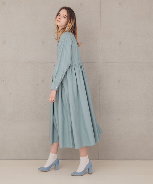 anown(アノン)の「バンドカラーゆるシャツワンピース【ファッションインフルエンサー MAYUKO×anown 限定コラボ】(シャツワンピース・レディース・ホワイト/ベージュ/ブルー・FREE)」の9枚目の写真