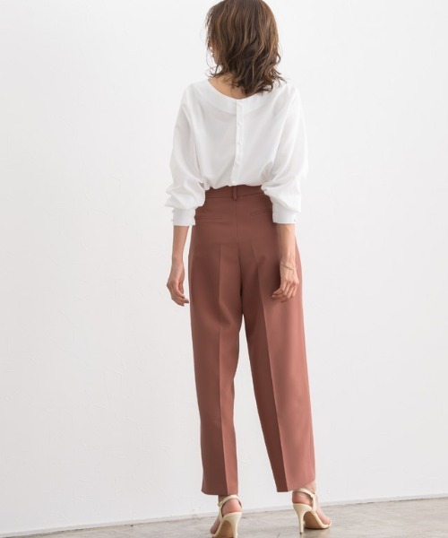 Pierrot（ピエロ）の「センタープレスボックスパンツ（その他パンツ・レディース・ホワイト/ブラック/ミント/ピンク系その他/ライトピンク/ベージュ/ブルーグレー・M/L/XS）」の15枚目の写真