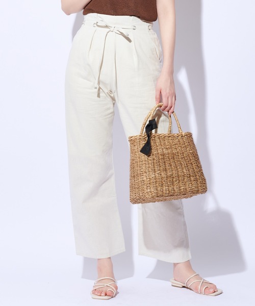 natural couture（ナチュラルクチュール）の「綿麻共リボンワイドパンツ（その他パンツ・レディース・ベージュ/カーキ/ライトベージュ・FREE）」の3枚目の写真