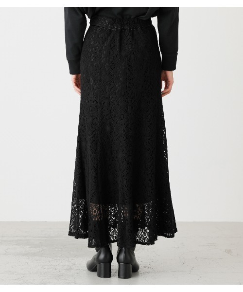 AZUL by moussy（アズールバイマウジー）の「LACE NARROW SKIRT/レースナロースカート（スカート・レディース・ライム/オフホワイト/ブラック・SMALL/MEDIUM）」の19枚目の写真