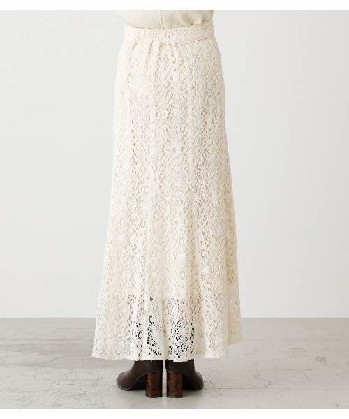 AZUL by moussy（アズールバイマウジー）の「LACE NARROW SKIRT/レースナロースカート（スカート・レディース・ライム/オフホワイト/ブラック・SMALL/MEDIUM）」の10枚目の写真