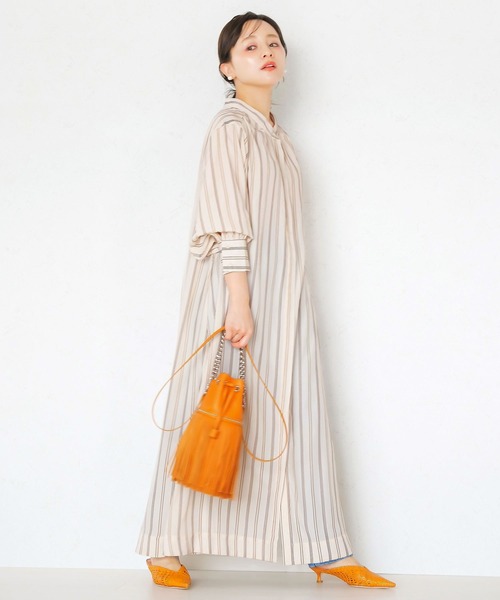 KOBE LETTUCE（コウベレタス）の「選べる2タイプバンドカラーブラウス＆シャツワンピース（ワンピース・レディース・ホワイト/ブラック/その他/ホワイト系その他/ブラック系その他/ストライプ/ホワイト系その他2/ホワイト系その他3/ブラック系その他2/ブラック系その他3/ブラック系その他4/ブラウン系その他/ブラウン系その他2/ブラック系その他5/ブラック系その他7/ベージュ系その他2/ブラック系1/ブラック系/ブラック系その他6/ベージュ系その他・1/2）」の18枚目の写真