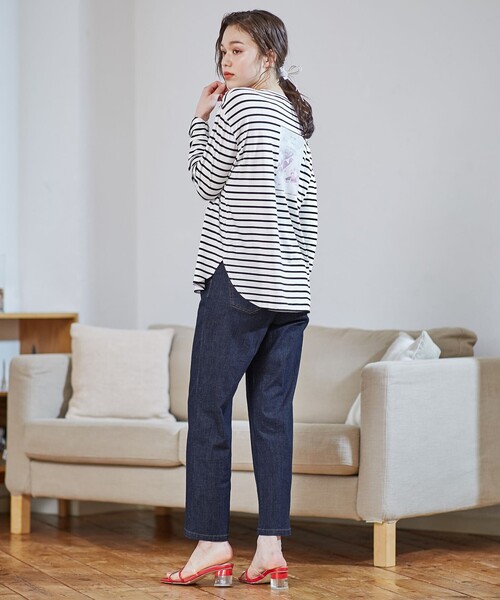 Feroux(フェルゥ)の「【洗える】バックフォトロング Tシャツ(Tシャツ/カットソー・レディース・ブラック系1/ベージュ系/アイボリー系・2)」の12枚目の写真