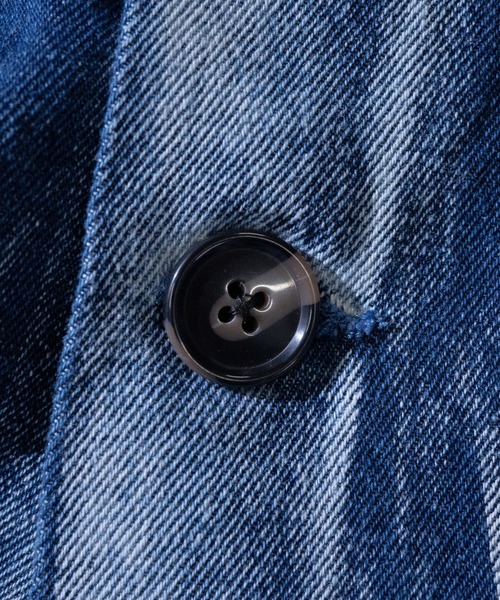 JOHN'S CLOSET（ジョンズクローゼット）の「【i】ブリーチデニムショート丈ジャケット（デニムジャケット・メンズ・ブルー/ブラック・LARGE/MEDIUM）」の3枚目の写真