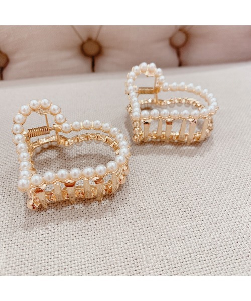 lilLilly(リルリリー)の「ハートヘアクリップ(バレッタ/ヘアクリップ・レディース・その他/ストーン・FREE)」の3枚目の写真