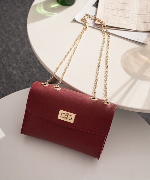 yuue' ( wear )（ユーイ）の「ゴールドチェーンショルダーバッグ（ショルダーバッグ・レディース・ライトグレー/ブラック/レッド/ベビーピンク・FREE）」の6枚目の写真