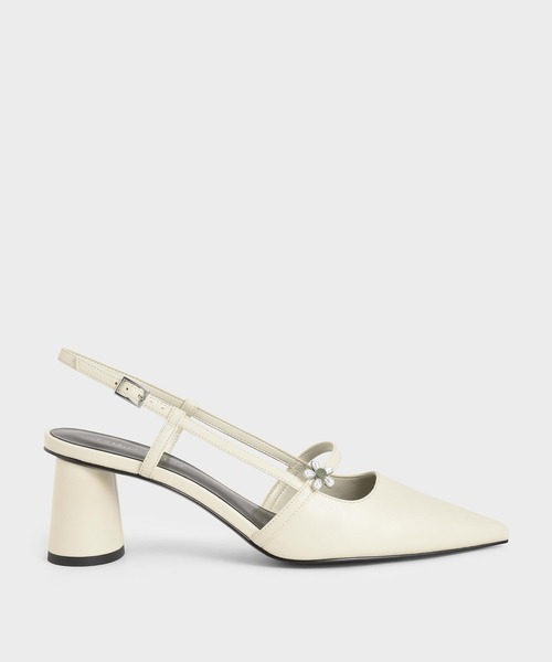CHARLES & KEITH(チャールズ & キース)の「フラワーエンベリッシュド スリングバックメリージェーン / Flower-Embellished Slingback Mary Janes(パンプス・レディース・ブラック/オフホワイト/グリーン・22.5cm/23cm/23.5cm/24.5cm/25cm/25.5cm/22cm)」の2枚目の写真