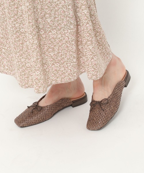 mysty woman（ミスティウーマン）の「リボンザツザイミュール 944202（サンダル・レディース・アイボリー/ブラウン・MEDIUM/LARGE）」の10枚目の写真