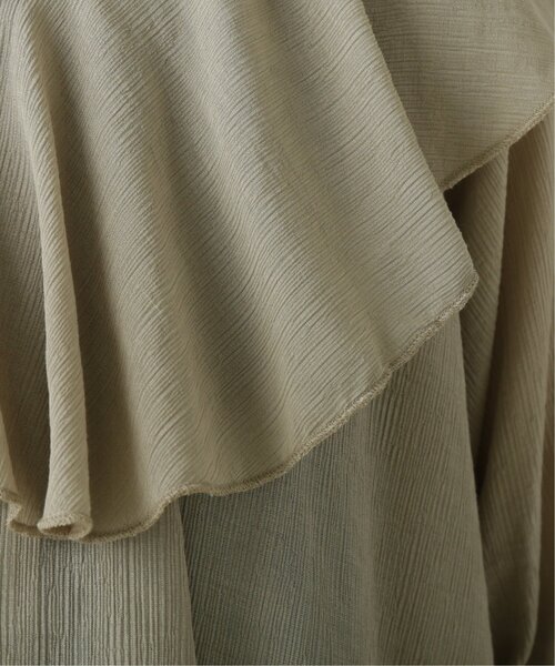 RAY CASSIN（レイカズン）の「楊柳ラッフルカラーブラウス（シャツ/ブラウス・レディース・オフホワイト/カーキ/スミクロ/テラコッタ・FREE）」の8枚目の写真
