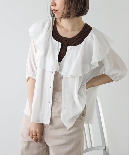 RAY CASSIN（レイカズン）の「楊柳ラッフルカラーブラウス（シャツ/ブラウス・レディース・オフホワイト/カーキ/スミクロ/テラコッタ・FREE）」の13枚目の写真