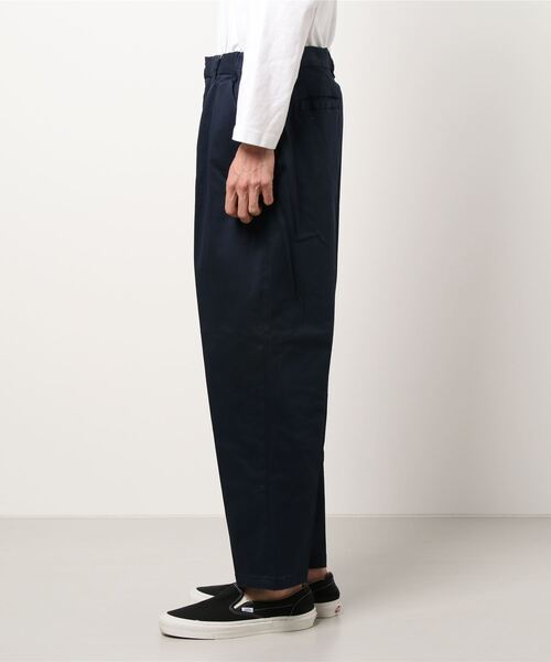 Arnold Palmer（アーノルドパーマー）の「ストレッチチノタックパンツ（チノパンツ・メンズ・ベージュ/ネイビー・LL/M/L）」の4枚目の写真