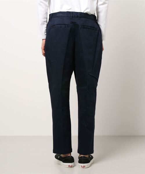 Arnold Palmer（アーノルドパーマー）の「ストレッチチノタックパンツ（チノパンツ・メンズ・ベージュ/ネイビー・LL/M/L）」の3枚目の写真