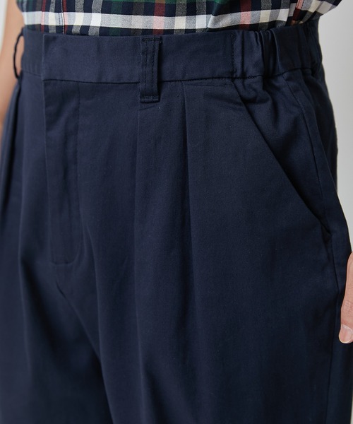 Arnold Palmer（アーノルドパーマー）の「ストレッチチノタックパンツ（チノパンツ・メンズ・ベージュ/ネイビー・LL/M/L）」の7枚目の写真