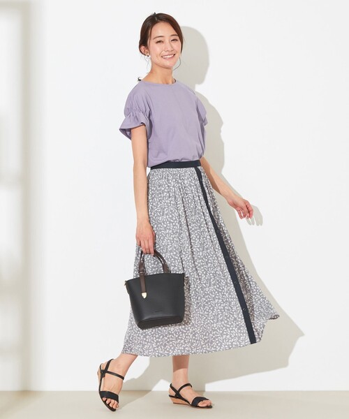 ANY SIS(エニィスィス)の「【NAIL HOLICコラボ】タックスリーブ Tシャツ(Tシャツ/カットソー・レディース・ホワイト系/ブラック系/ベージュ系/ベージュ系1/ネイビー系1/ライラック系/パイングリーン系/オレンジ系・2)」の14枚目の写真