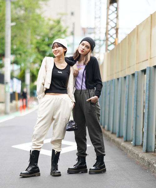 X-girl（エックスガール）の「PIGMENT-DYED SWEAT PANTS（スウェットパンツ・レディース・ブラック/ライトブルー/ホワイト・MEDIUM/SMALL）」の12枚目の写真