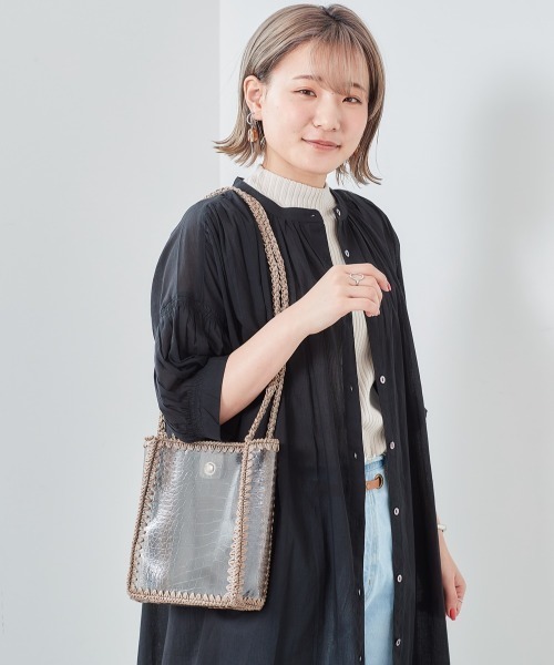 cepo(セポ)の「クリアアミコミバッグ(ハンドバッグ・レディース・クリア/ブラウン・FREE)」の2枚目の写真