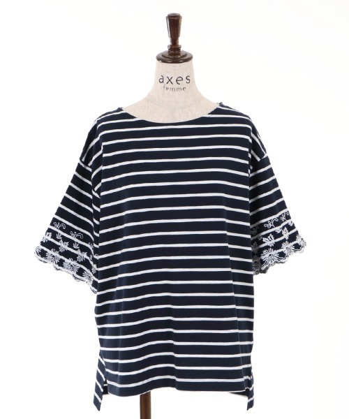 axes femme(アクシーズファム)の「袖刺繍ボーダーTシャツ(Tシャツ/カットソー・レディース・ネイビー/グレー/キナリ・MEDIUM)」の7枚目の写真