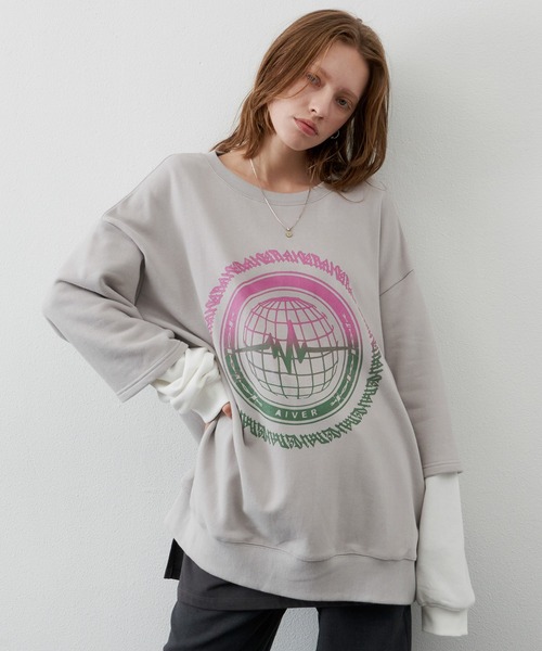 AIVER(アイバー)の「AIVER グラデーションレイヤードスウェット(スウェット・メンズ・ライトグレー/チャコールグレー/ブラック・LARGE/MEDIUM)」の14枚目の写真