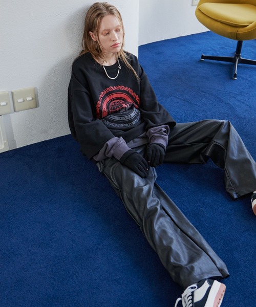 AIVER(アイバー)の「AIVER グラデーションレイヤードスウェット(スウェット・メンズ・ライトグレー/チャコールグレー/ブラック・LARGE/MEDIUM)」の8枚目の写真