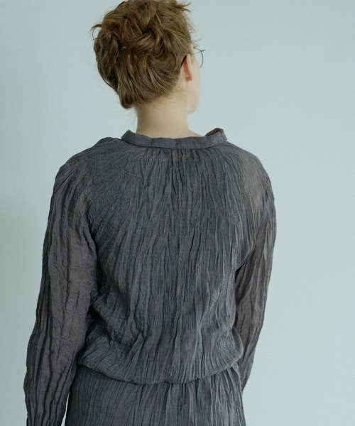 PUAL CE CIN（ピュアルセシン）の「【Du noir】ワッシャー加工ブラウス（シャツ/ブラウス・レディース・チャコールグレー/ベージュ・FREE）」の3枚目の写真