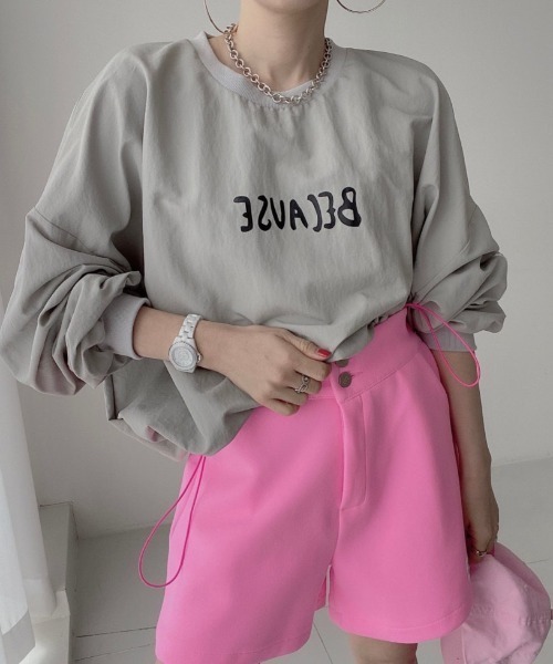 Diosfront（ディオスフロント）の「フロントロゴオーバーサイズブラウス+バックスリットロングスカートセットアップ（セットアップ・レディース・ブラック/ブラック系その他/グレー/ベージュ・FREE/L/M）」の6枚目の写真