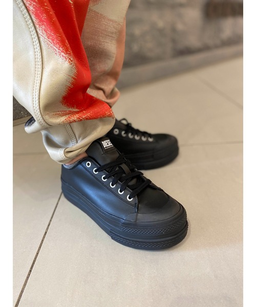 DIESEL（ディーゼル）の「メンズ Wソール レザー スニーカー