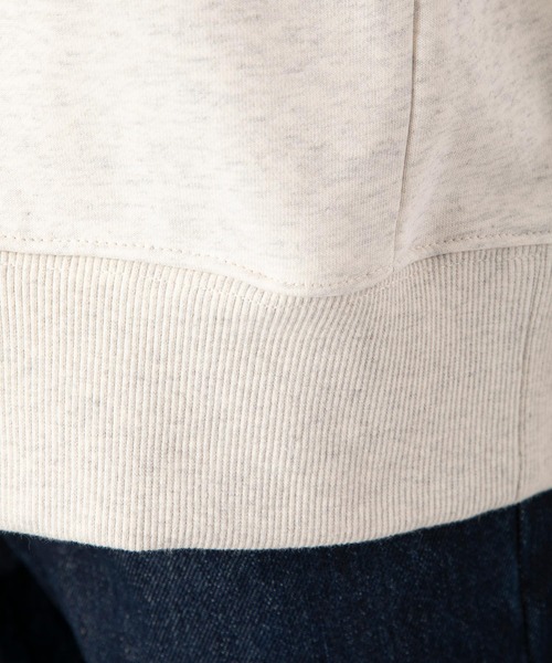MILKFED.(ミルクフェド)の「EMBROIDERED BAR RAGLAN SWEAT TOP(スウェット・レディース・オフホワイト/アッシュ/ブラック・ONE SIZE)」の12枚目の写真