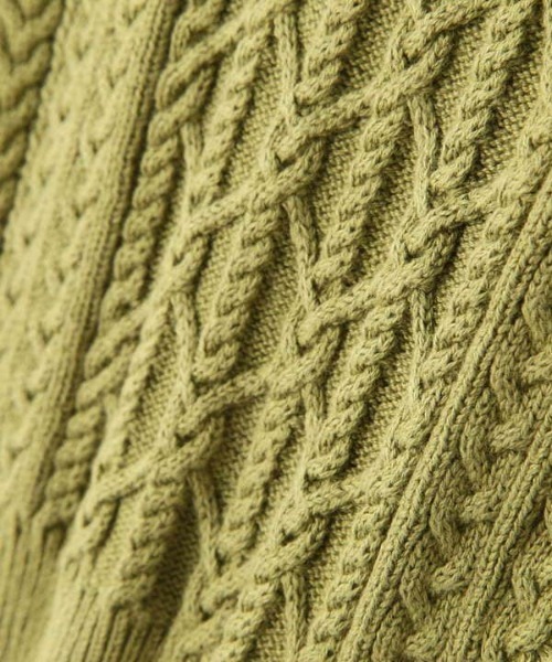 N.(N. Natural Beauty Basic)(エヌエヌナチュラルビューティーベーシック)の「◆ボリュームスリーブケーブルニット(ニット/セーター・レディース・オフホワイト/ブラウン/グリーン・MEDIUM)」の16枚目の写真