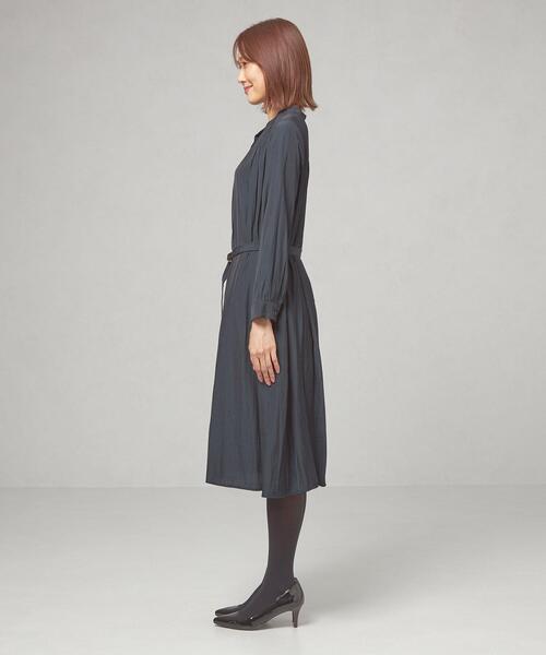closet story(クローゼットストーリー)の「<closet story>ポリエステルサテン ギャザー ベルトワンピース -ウォッシャブル-(ワンピース・レディース・ネイビー/ピンク/モカ・FREE)」の19枚目の写真