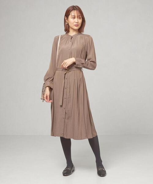 closet story(クローゼットストーリー)の「<closet story>ポリエステルサテン ギャザー ベルトワンピース -ウォッシャブル-(ワンピース・レディース・ネイビー/ピンク/モカ・FREE)」の6枚目の写真