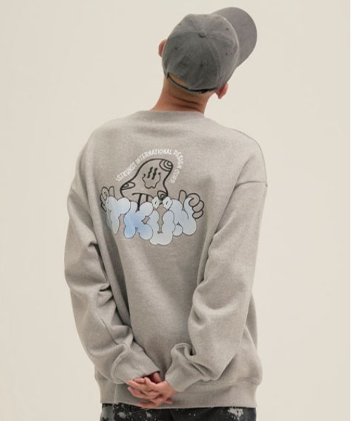 ISTKUNST(イストクンスト)の「【ISTKUNST】ITKUN MUSHROOM SWEATSHIRTS / イストクンスト マッシュルーム グラフィック 蓄光 スウェットシャツ(スウェット・メンズ・パープル/グレー/イエロー・MEDIUM/LARGE)」の2枚目の写真