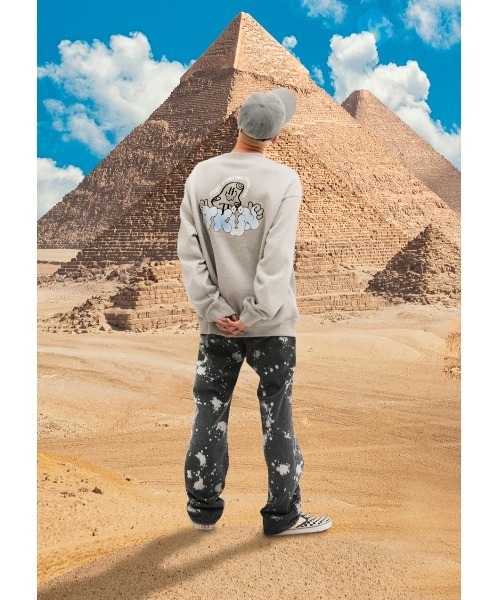 ISTKUNST(イストクンスト)の「【ISTKUNST】ITKUN MUSHROOM SWEATSHIRTS / イストクンスト マッシュルーム グラフィック 蓄光 スウェットシャツ(スウェット・メンズ・パープル/グレー/イエロー・MEDIUM/LARGE)」の4枚目の写真
