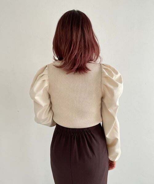 MAJESTIC LEGON(マジェスティックレゴン)の「ボリュームパフスリーブニット(ニット/セーター・レディース・アイボリー/ラベンダー/ブラック・MEDIUM/SMALL)」の11枚目の写真