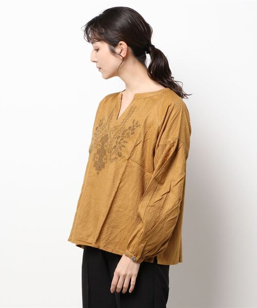 チャイハネ（チャイハネ）の「【チャイハネ】yul フラチル刺繍トップス（シャツ/ブラウス・レディース・ブラック/マスタード/グリーン・FREE）」の21枚目の写真