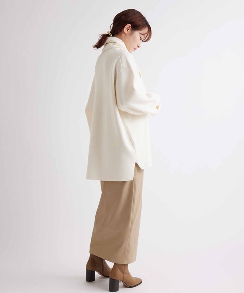 ADAM ET ROPE'(アダムエロペ)の「マフラー付き モックネックミラノリブオーバーサイズニット【GIFT】(ニット/セーター・メンズ・ダークブラウン/ベージュ/オフホワイト/ブルー・M/L)」の5枚目の写真
