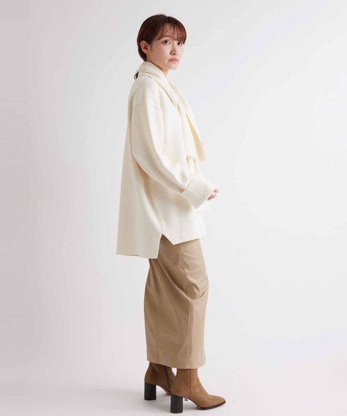 ADAM ET ROPE'(アダムエロペ)の「マフラー付き モックネックミラノリブオーバーサイズニット【GIFT】(ニット/セーター・メンズ・ダークブラウン/ベージュ/オフホワイト/ブルー・M/L)」の15枚目の写真