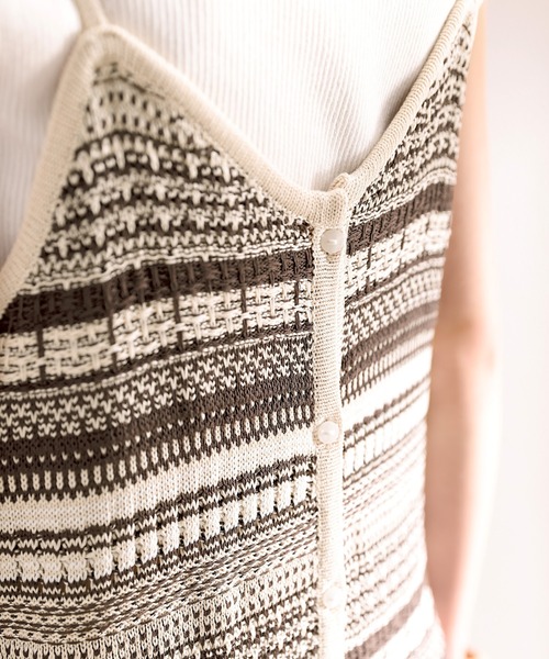 classicalelf（クラシカルエルフ）の「即、素敵な私に。2way変形ジャガードニットマルチボーダーキャミワンピ（ワンピース・レディース・チャコールグレー/ベージュ・SMALL/MEDIUM）」の9枚目の写真