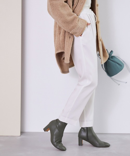 ROPE'(ロペ)の「ラチネドロストテーパードパンツ(その他パンツ・レディース・ホワイト/ブラック/パープル/ベージュ系その他・38/36)」の2枚目の写真