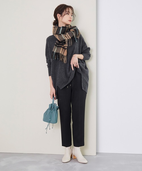 ROPE'(ロペ)の「ラチネドロストテーパードパンツ(その他パンツ・レディース・ホワイト/ブラック/パープル/ベージュ系その他・38/36)」の5枚目の写真