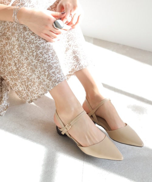 VIVIAN（ヴィヴィアン）の「ポインテッドトゥウッド柄ラウンドヒールストラップパンプス（パンプス・レディース・ブラック/ストーン/オリーブ×ブラック/ベージュ・LL/S/M/L）」の8枚目の写真