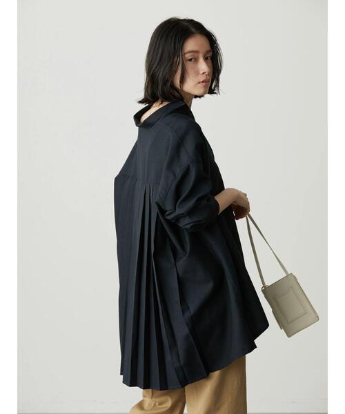 AMERICAN HOLIC(アメリカンホリック)の「バックプリーツシャツ(シャツ/ブラウス・レディース・チェック/ネイビー・L/M)」の3枚目の写真