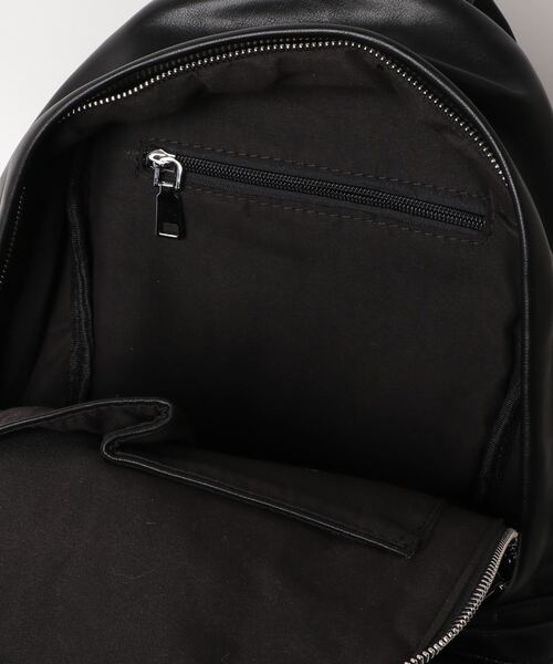 BLACK JACKALL CROWN(ブラックジャッカルクラウン)の「BLACK JACKALL CROWN ライダース デコレーション ミニリュック(バックパック/リュック・レディース・ブラック・FREE)」の7枚目の写真