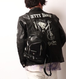 BLACK JACKALL CROWN（ブラックジャッカルクラウン）の「BLACK JACKALL CROWN ライダース デコレーション ミニリュック（バックパック/リュック）」