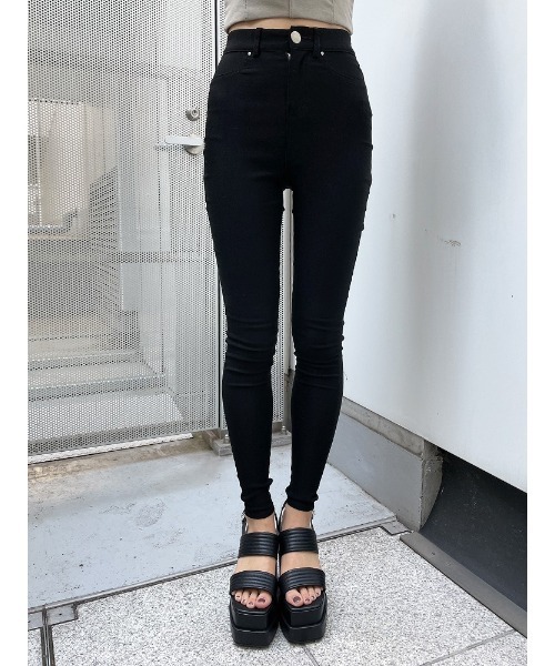 ENVYM(アンビー)の「カラージェギンス(その他パンツ・レディース・ブラック・S/M)」の12枚目の写真
